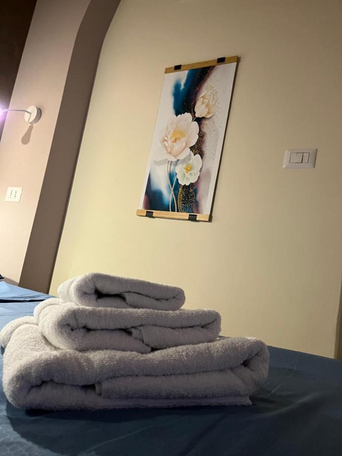 Casa Ventimiglia Apartman Catania Kültér fotó